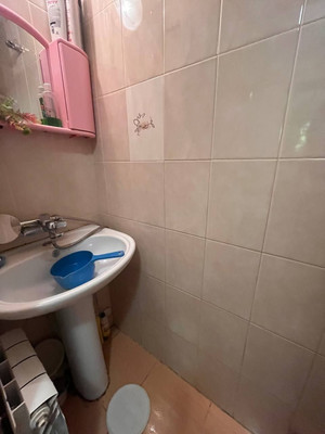 Продам однокомнатную (1-комн.) квартиру, Ефремова ул, 16к2, Симферополь г