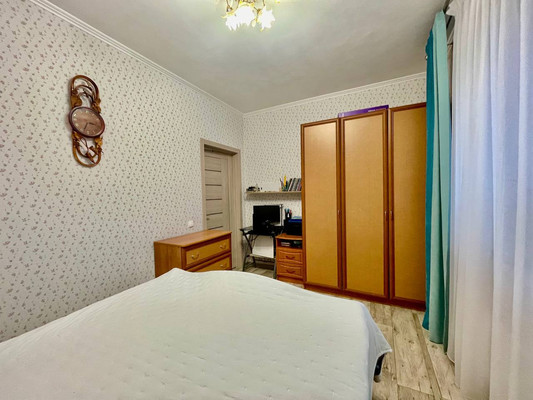 Продам двухкомнатную (2-комн.) квартиру, Молодежная ул, 25/1, Куюки д