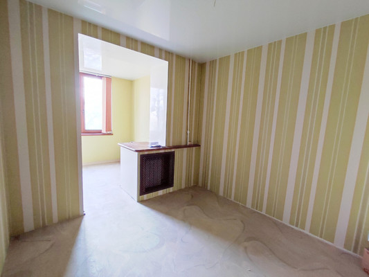 Продам трехкомнатную (3-комн.) квартиру, Марка Донского ул, 23, Симферополь г