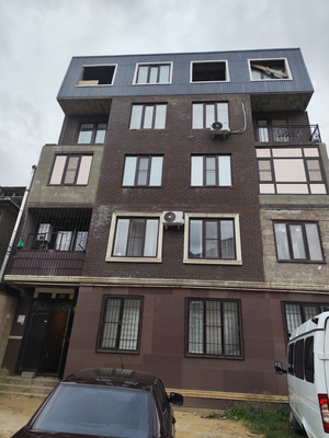 Продам однокомнатную (1-комн.) квартиру, Кулиева ул, 80, Ватан мкр