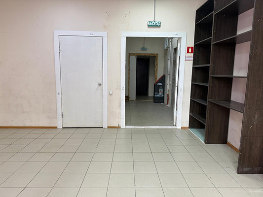 Сдам коммерческое помещение 108 м2, Айрата Арсланова ул, 6, Казань г