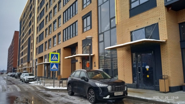 Продам двухкомнатную (2-комн.) , Парадная ул, 3, Новоселье гп