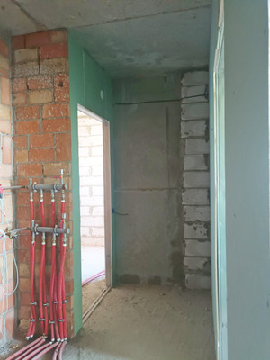 Продам двухкомнатную (2-комн.) квартиру, М.Горького ул, 111к1, Батайск г