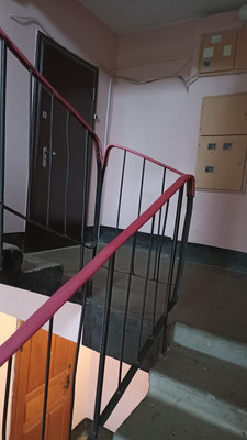 Продам многокомнатную квартиру, Садовая ул, 10, Ивангород г