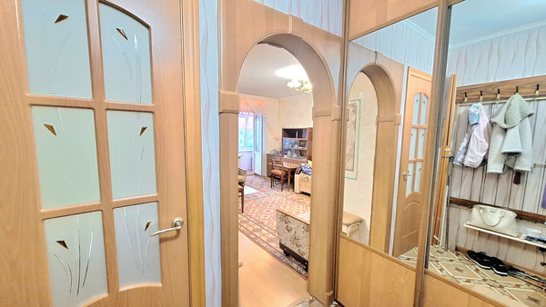 Продам однокомнатную (1-комн.) квартиру, Карла Маркса ул, 60, Ишим г