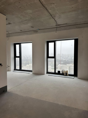 Продам трехкомнатную (3-комн.) квартиру, Озёрная ул, 1к2, Москва г