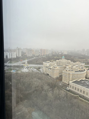 Продам трехкомнатную (3-комн.) квартиру, Озёрная ул, 1к2, Москва г