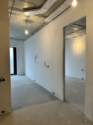 Продам трехкомнатную (3-комн.) квартиру, Озёрная ул, 1к2, Москва г