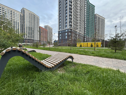 Продам многокомнатную квартиру, Бориса Слюсаря ул, 19, Ростов-на-Дону г