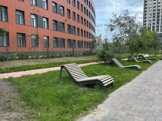 Продам многокомнатную квартиру, Бориса Слюсаря ул, 19, Ростов-на-Дону г