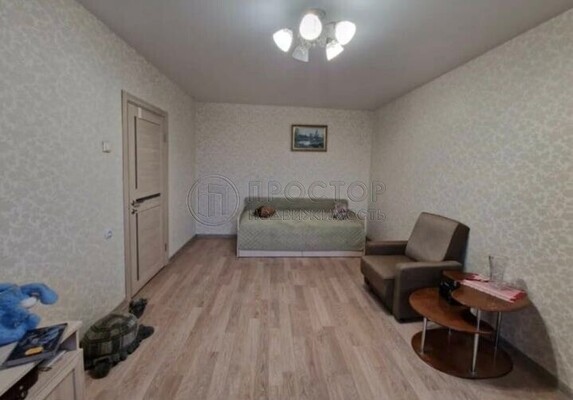 Продам однокомнатную (1-комн.) квартиру, Захарьинские Дворики ул, 1к2, Москва г