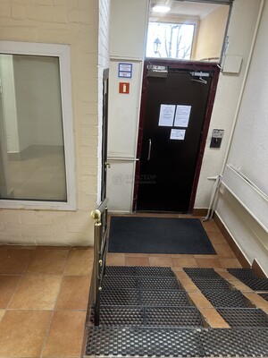 Продам однокомнатную (1-комн.) квартиру, Литовский б-р, 13/12, Москва г