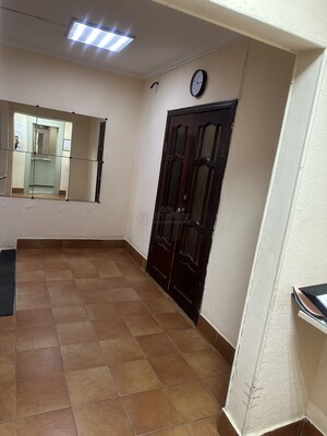 Продам однокомнатную (1-комн.) квартиру, Литовский б-р, 13/12, Москва г