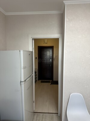 Продам однокомнатную (1-комн.) квартиру, Литовский б-р, 13/12, Москва г