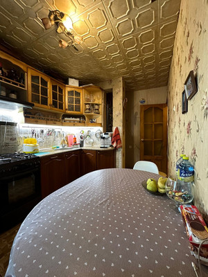 Продам трехкомнатную (3-комн.) квартиру, Октября ул, 8, Реутов г