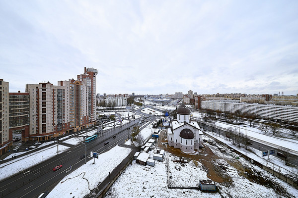 Продам трехкомнатную (3-комн.) квартиру, Ленинский пр-кт, 114А, Санкт-Петербург г