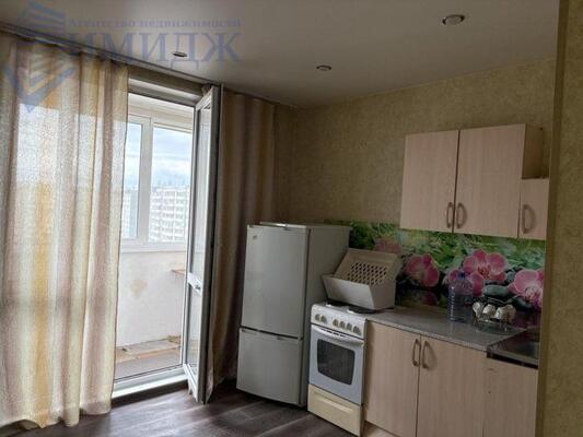 Сдам однокомнатную (1-комн.) квартиру, Алексеева ул, 103, Красноярск г