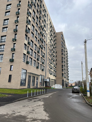 Продам однокомнатную (1-комн.) , Заводская ул, 45к10, Деденево рп