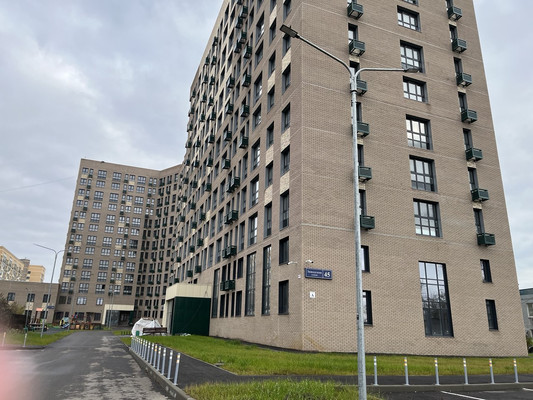 Продам однокомнатную (1-комн.) , Заводская ул, 45к10, Деденево рп