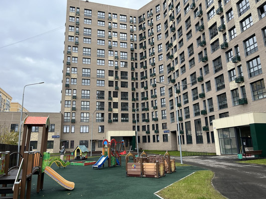 Продам однокомнатную (1-комн.) , Заводская ул, 45к10, Деденево рп