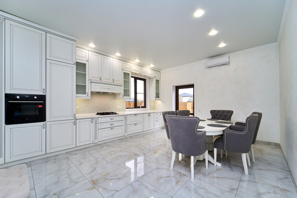 Продам дом, им. Льва Ковалёва ул, 26к1, Краснодар г, 0 км от города