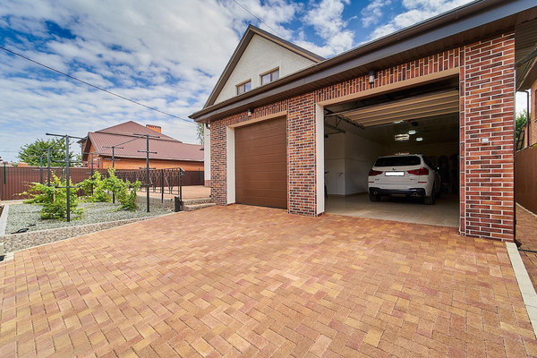 Продам коттедж, Звенящая ул, 16, Краснодар г, 0 км от города