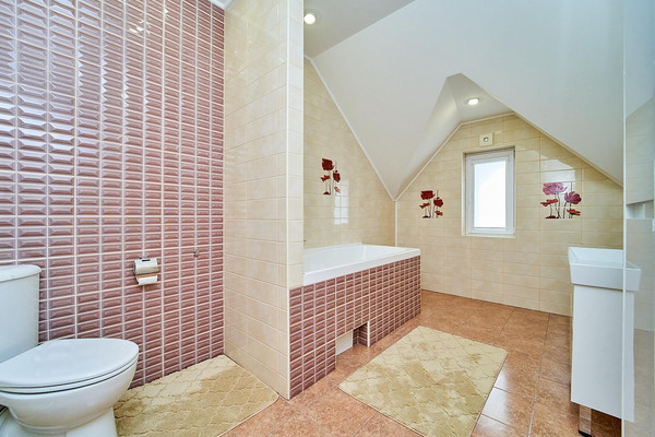 Продам коттедж, Звенящая ул, 16, Краснодар г, 0 км от города