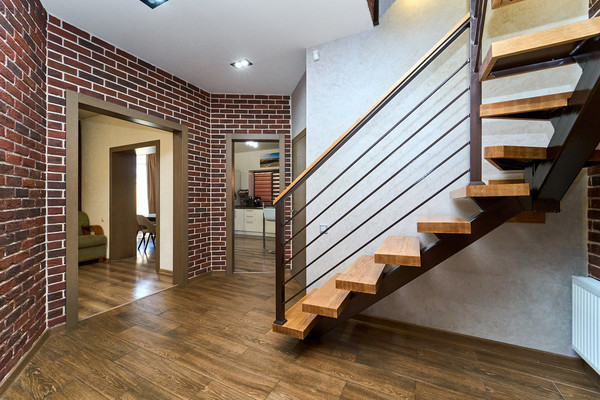 Продам коттедж, Строителей ул, 65, Южный п, 0 км от города