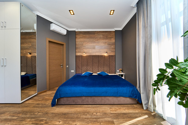 Продам коттедж, Строителей ул, 65, Южный п, 0 км от города