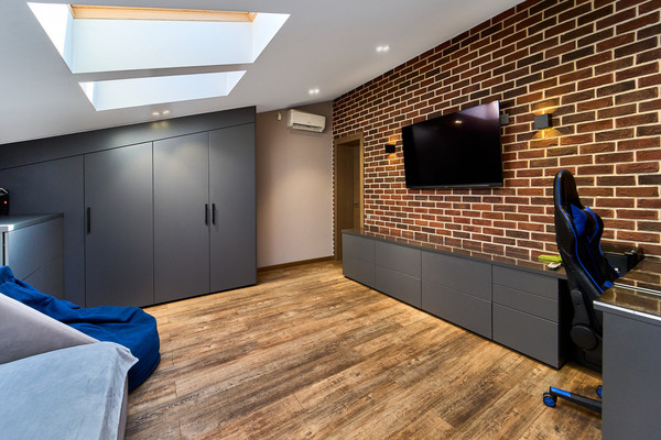 Продам коттедж, Строителей ул, 65, Южный п, 0 км от города