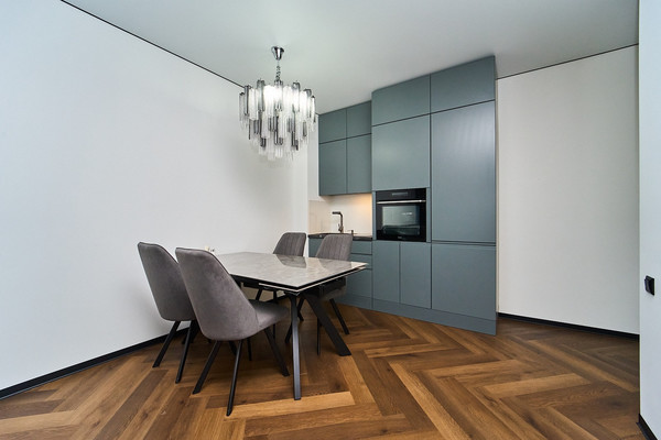 Продам трехкомнатную (3-комн.) квартиру, Воронежская ул, 47кд, Краснодар г