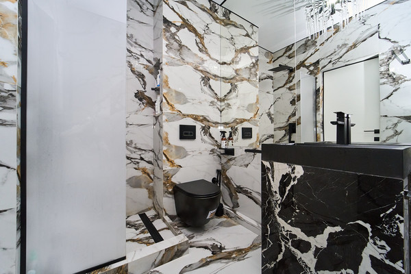 Продам трехкомнатную (3-комн.) квартиру, Воронежская ул, 47кд, Краснодар г