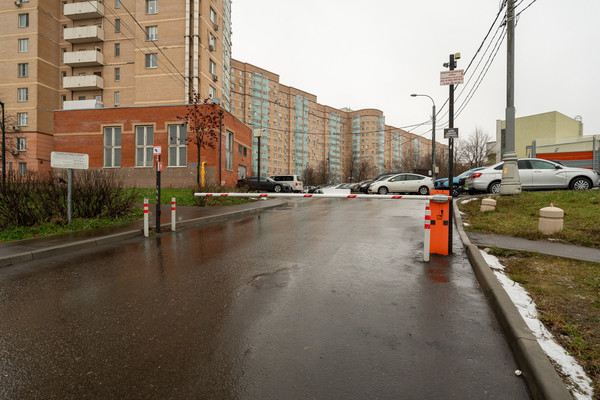 Продам двухкомнатную (2-комн.) квартиру, Новокуркинское ш, 51, Москва г