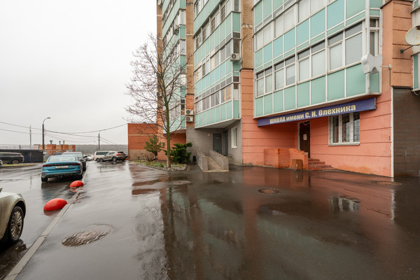 Продам двухкомнатную (2-комн.) квартиру, Новокуркинское ш, 51, Москва г