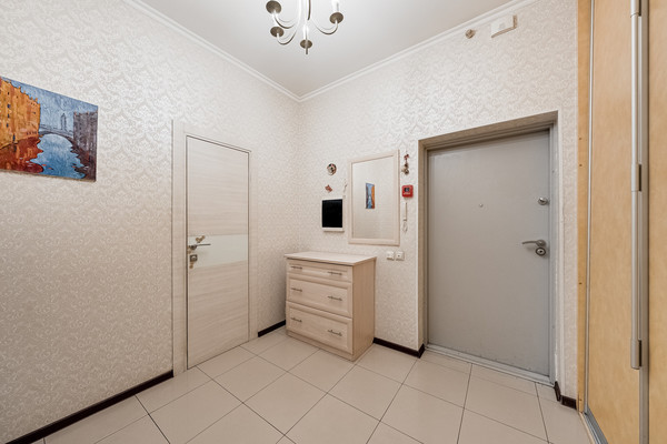 Продам двухкомнатную (2-комн.) квартиру, Новокуркинское ш, 51, Москва г