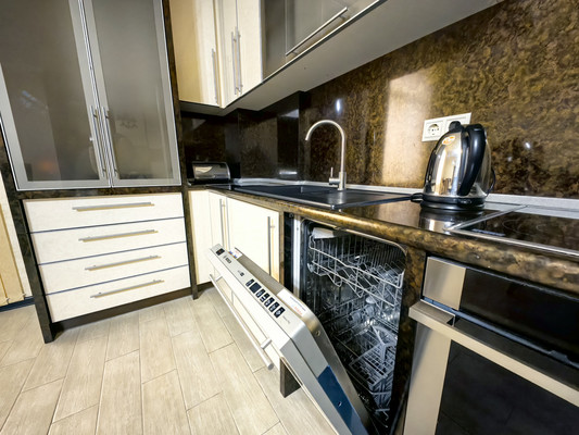 Сдам двухкомнатную (2-комн.) квартиру, Пионерская ул, 20, Геленджик г