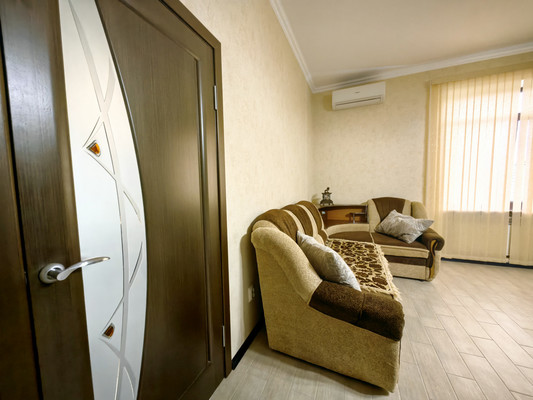 Сдам двухкомнатную (2-комн.) квартиру, Пионерская ул, 20, Геленджик г