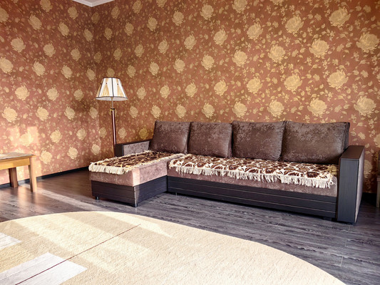 Сдам двухкомнатную (2-комн.) квартиру, Пионерская ул, 20, Геленджик г