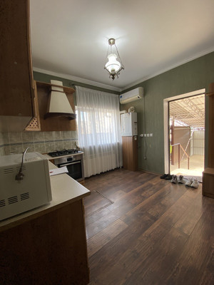 Продам таунхаус, 2-я Урицкого ул, 5/7, Армавир г, 0 км от города