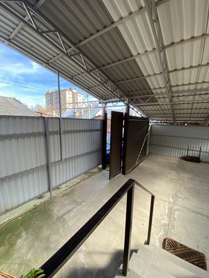 Продам таунхаус, 2-я Урицкого ул, 5/7, Армавир г, 0 км от города