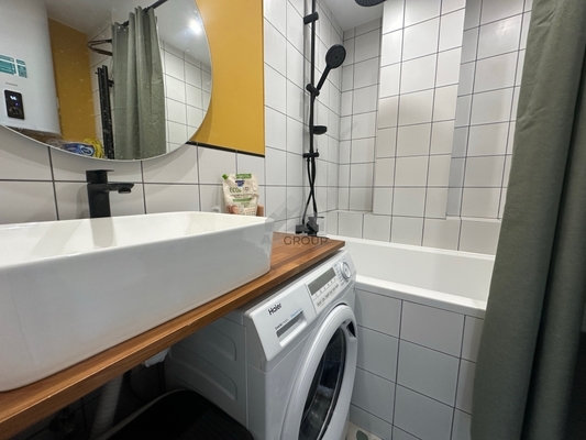 Сдам двухкомнатную (2-комн.) квартиру, Петрозаводская ул, 32, Орел-Изумруд с