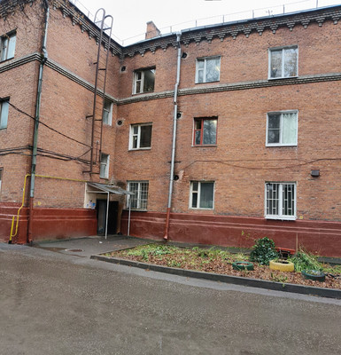 Продам комнату в 10-комн. квартире, Школьная ул, 62, Видное г