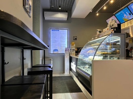 Сдам торговое помещение 55 м2, Ленинградский пр-кт, 4, Москва г