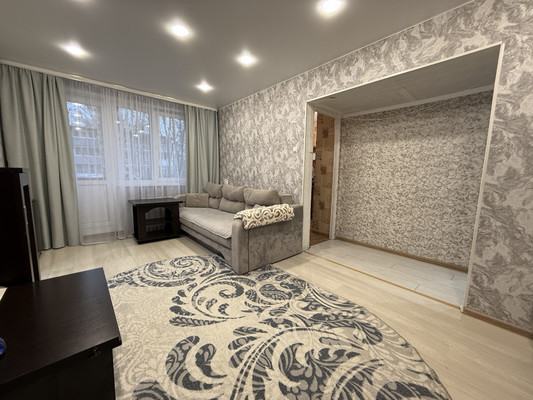 Продам двухкомнатную (2-комн.) квартиру, 50 лет Комсомола ул, 13, Переславль-Залесский г