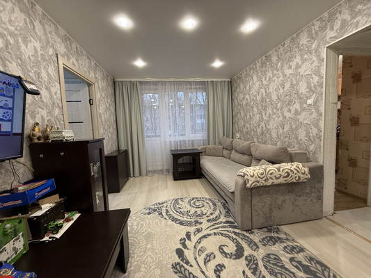 Продам двухкомнатную (2-комн.) квартиру, 50 лет Комсомола ул, 13, Переславль-Залесский г