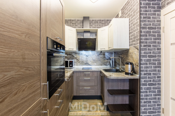 Продам однокомнатную (1-комн.) квартиру, Архитектора Белова ул, 5к1 стр 1, Парголово п