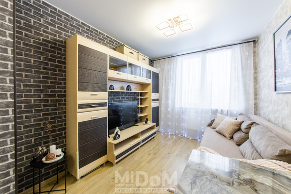 Продам однокомнатную (1-комн.) квартиру, Архитектора Белова ул, 5к1 стр 1, Парголово п