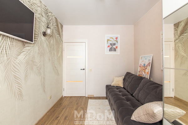 Продам однокомнатную (1-комн.) квартиру, Архитектора Белова ул, 5к1 стр 1, Парголово п