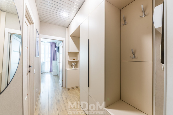 Продам однокомнатную (1-комн.) квартиру, Архитектора Белова ул, 5к1 стр 1, Парголово п