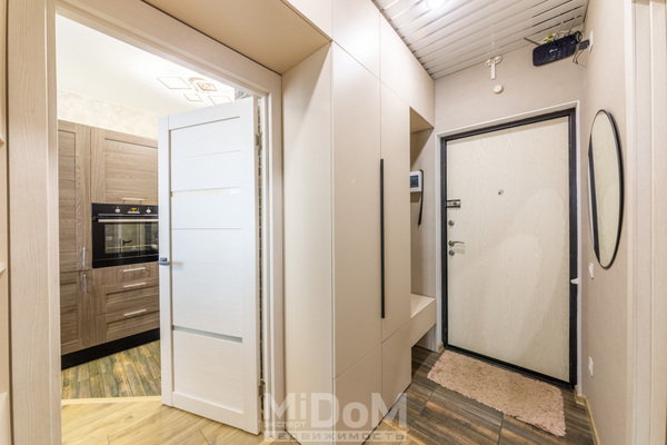 Продам однокомнатную (1-комн.) квартиру, Архитектора Белова ул, 5к1 стр 1, Парголово п